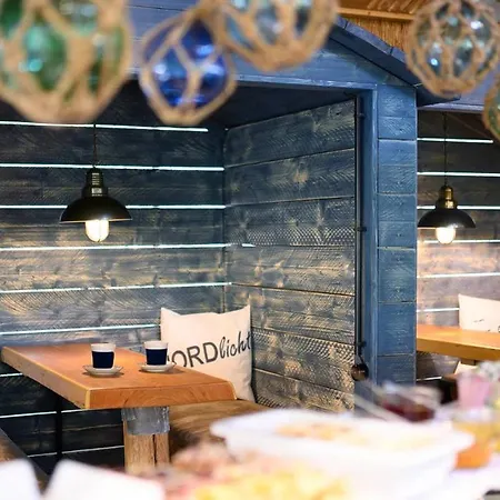 Am Medemufer ホテル 5*